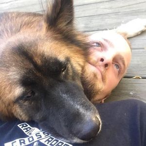 Meet your Posher, Daniel